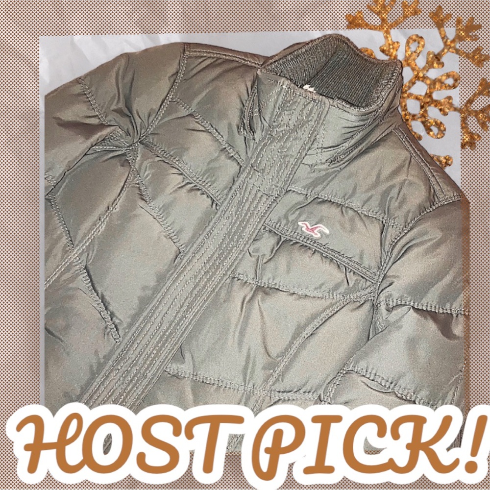 HOLLISTER Signature Down Winter Jacket; Waterfowl Feather fill; Faux fur lining